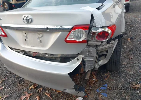 2013 Toyota Corolla L из США, поврежденный, VIN 2T1BU4EE1DC984683